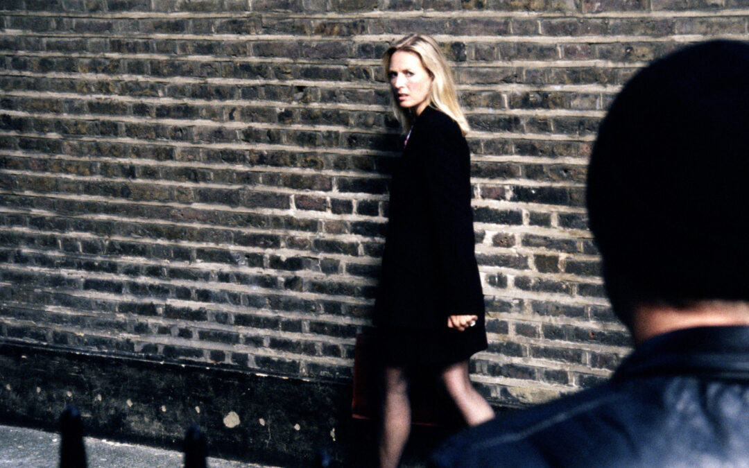 Woman Looking Back • Meeting Stalker Class 4003SFTh6-730 • Facilitated Treatment Program • 52 Sessions • CA Judicial Services Approved • Mandatory & Court Ordered • www.affordableonlineclasses.com